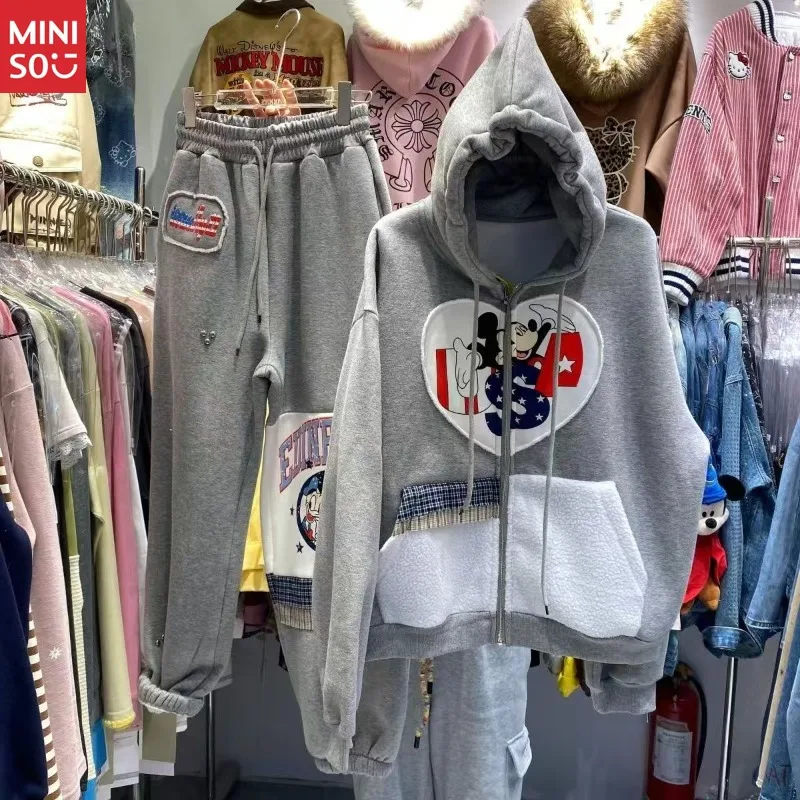 

Miniso Plus Size Mickey Hoodie Set: Fleece-Lined High-Waist Pants & Hooded Cardigan, Warm 300-Pound Fit