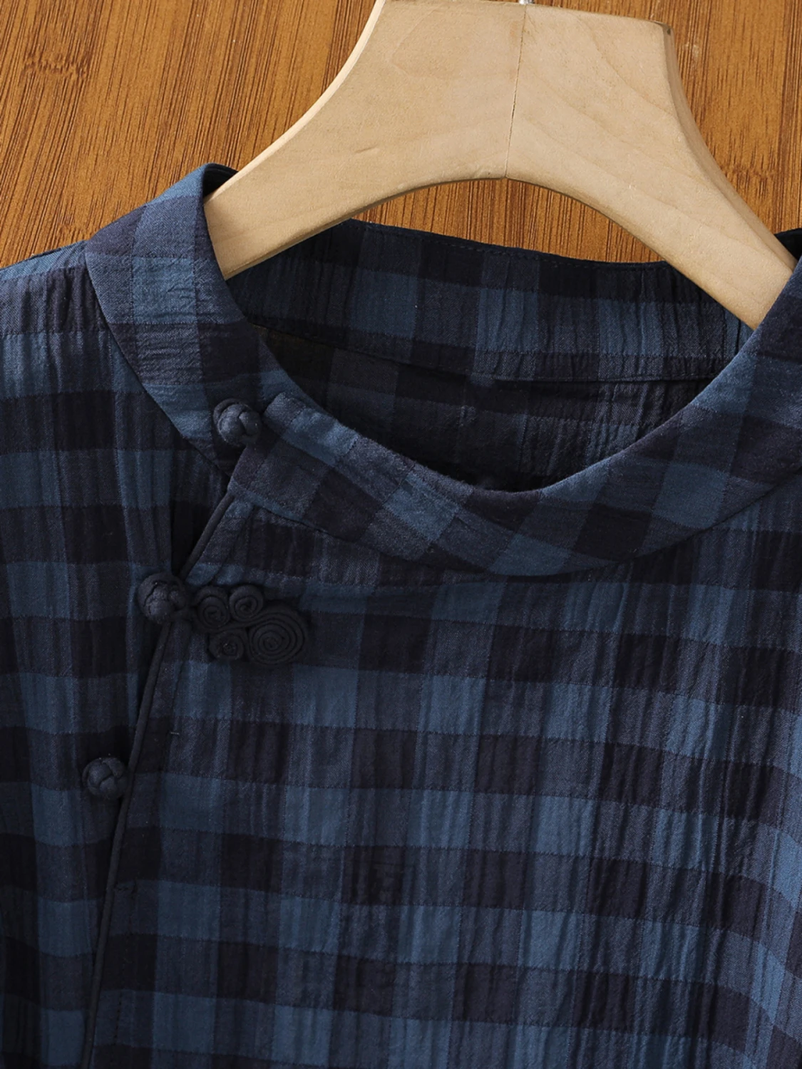 

Retro Plaid Print Overhead irt plus Size Women's Side Slit Casual Top Button Plaet Stand Collar Five Sve Loose Fit