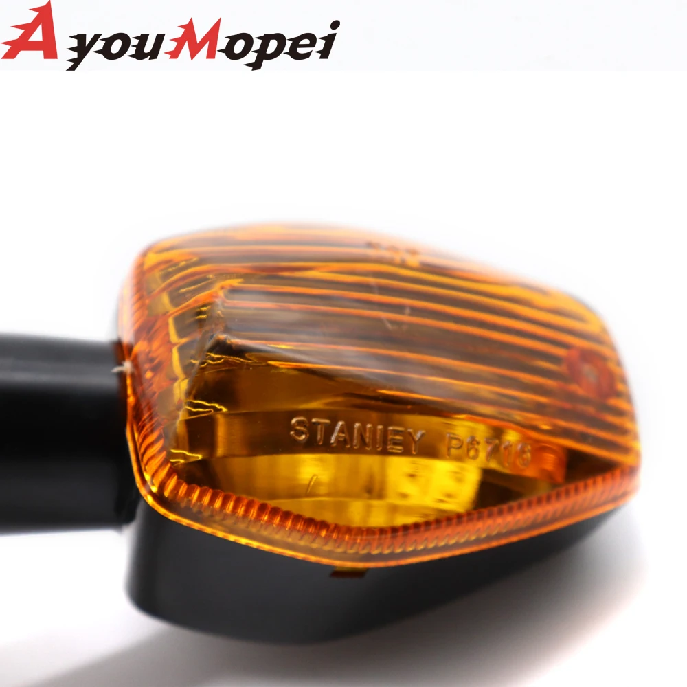 Motorcycle Turn Signal Light For HONDA CBR 600RR 900RR 1000RR 1100XX CBR 600F 600 F3 F4 F4L CBF600N Indicator Lamp Flashing Bulb