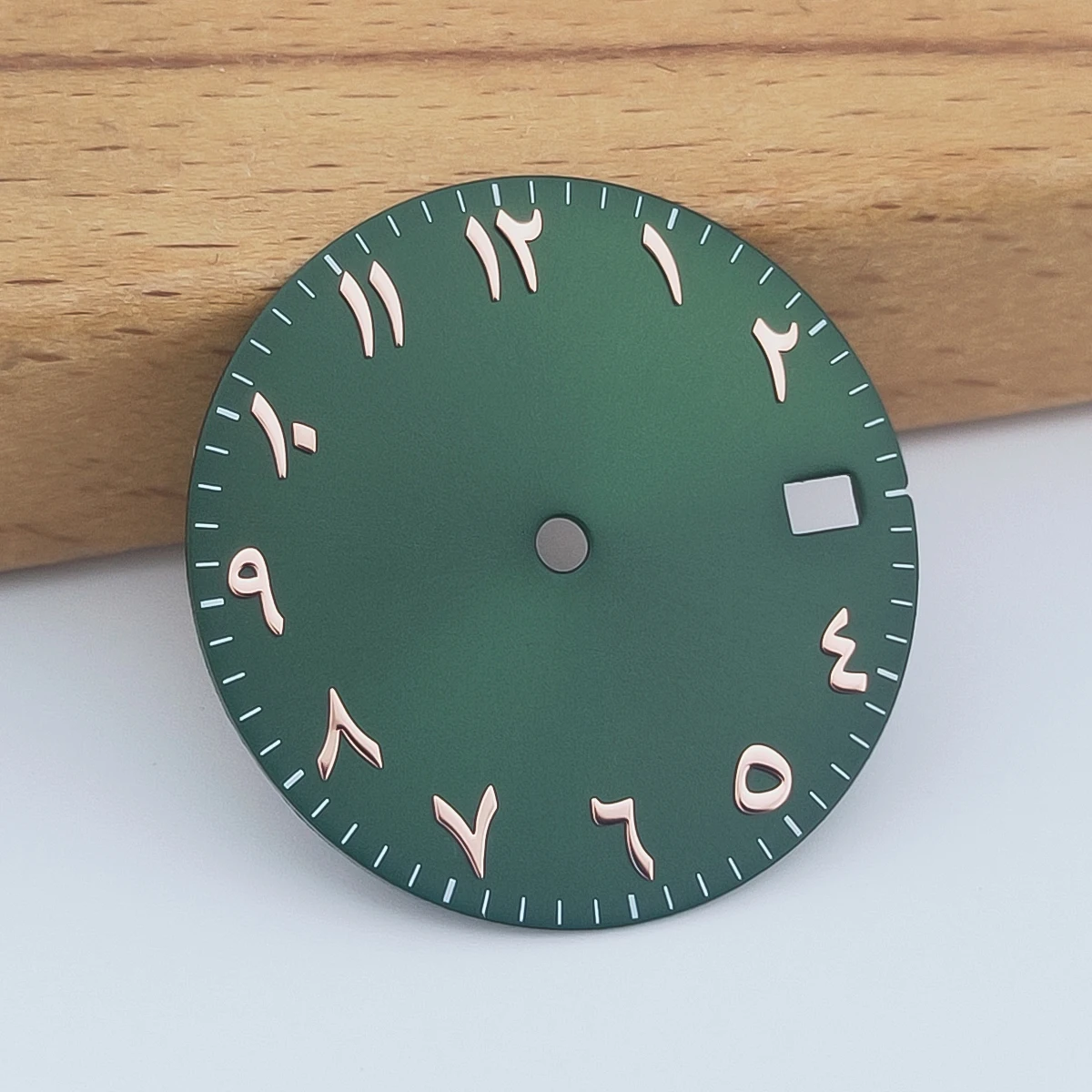 ネイトン 28.5mm ローマ数字 ブラックブルー ウォッチダイヤル NH34 NH35ムーブメント対応 カレンダーウィンドウ 3時位置リューズ 3.8時位置リューズ付き