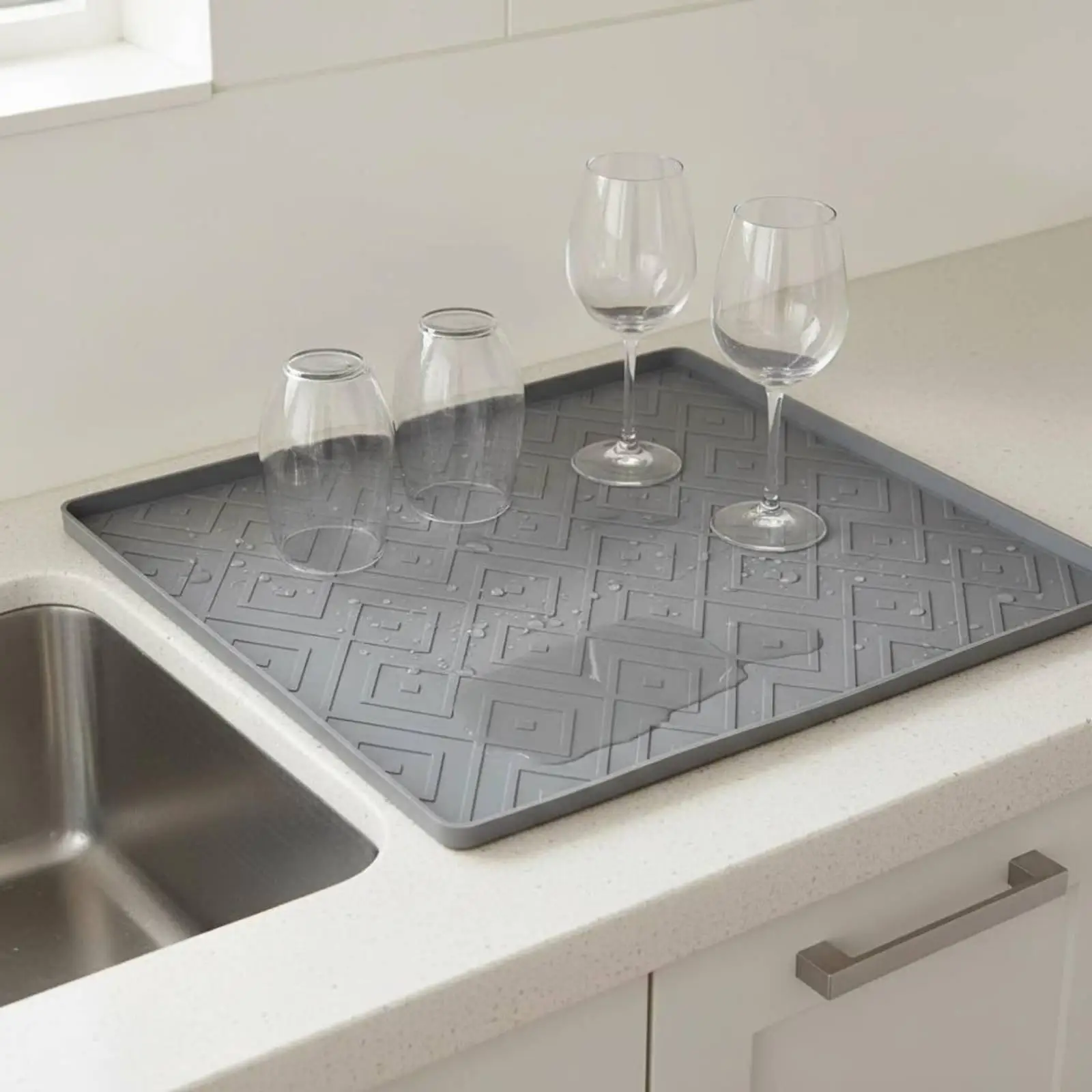 Refrigerator Top Protector Heat Resistant Countertop Protector Mat Waterproof Silicone Utility Mat for Kitchen, Workshop, Garage