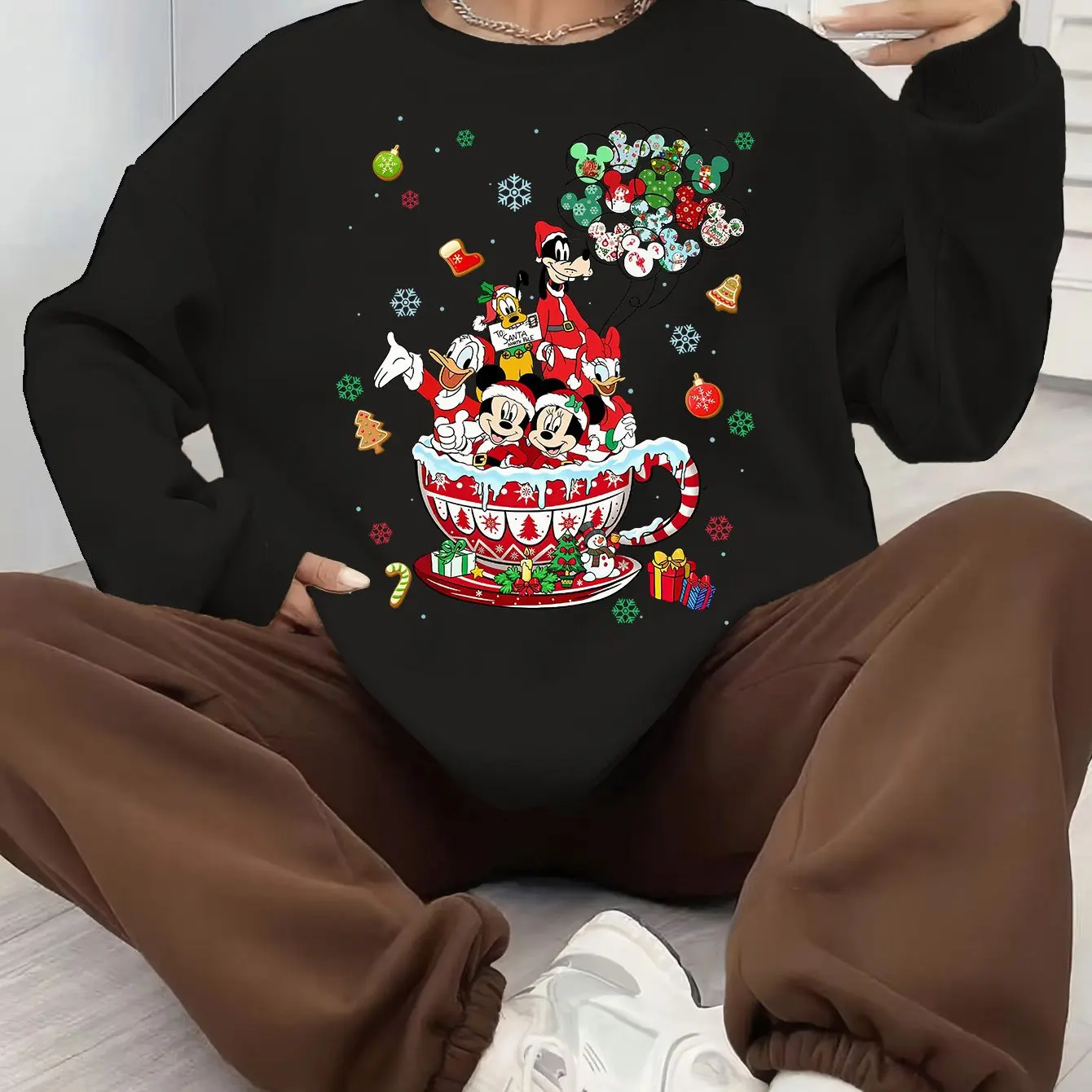 

Women Disney Mickey Mouse Christmas Pullover Sweater Fashion Oversized Unisex Crew Neck Sweater Autumn and Winter Fleece Casual,