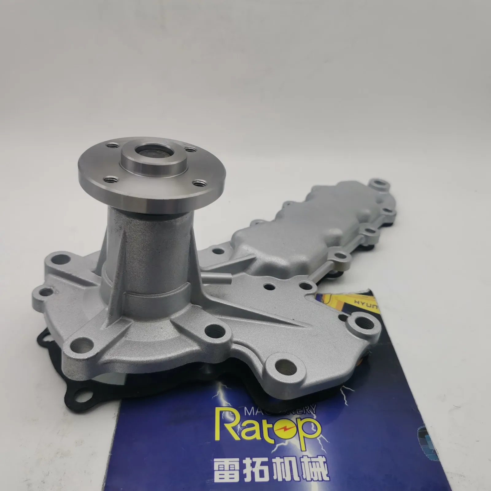 

Excavator Parts V2403 Engine Parts 6653941 V2403-7 Water Pump Assembly 7509-10103 6684225