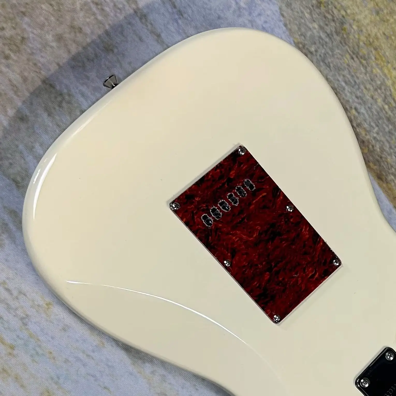 GST Cream White Electric Guitar Red Tortoise Shell Pickguard Mahogany Body