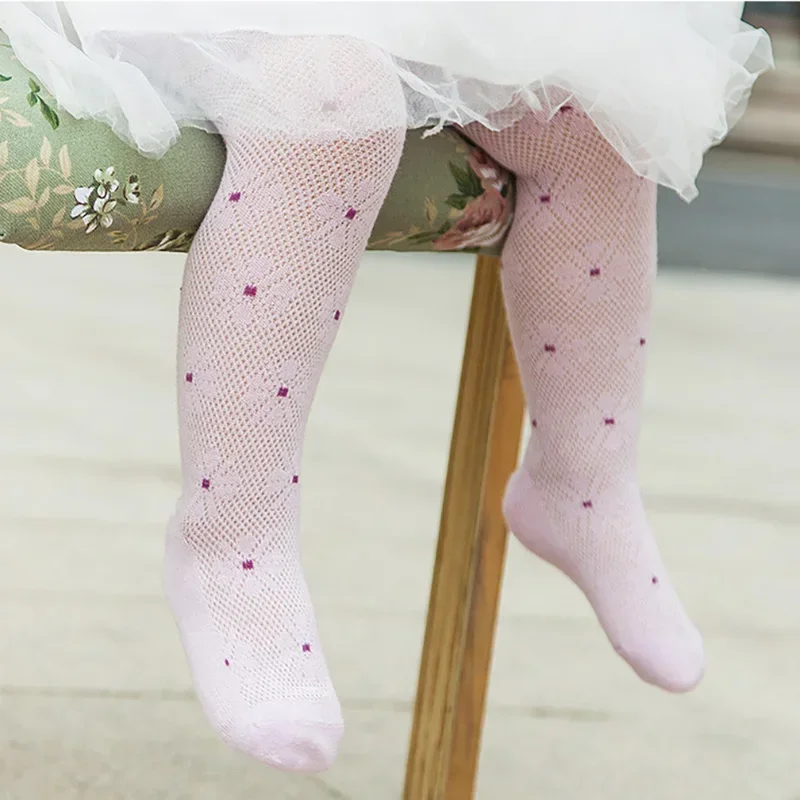 Collants d'été pour bébés filles, bas à fleurs de princesse mignons pour enfants en bas âge, une pièce en maille de coton, vêtements