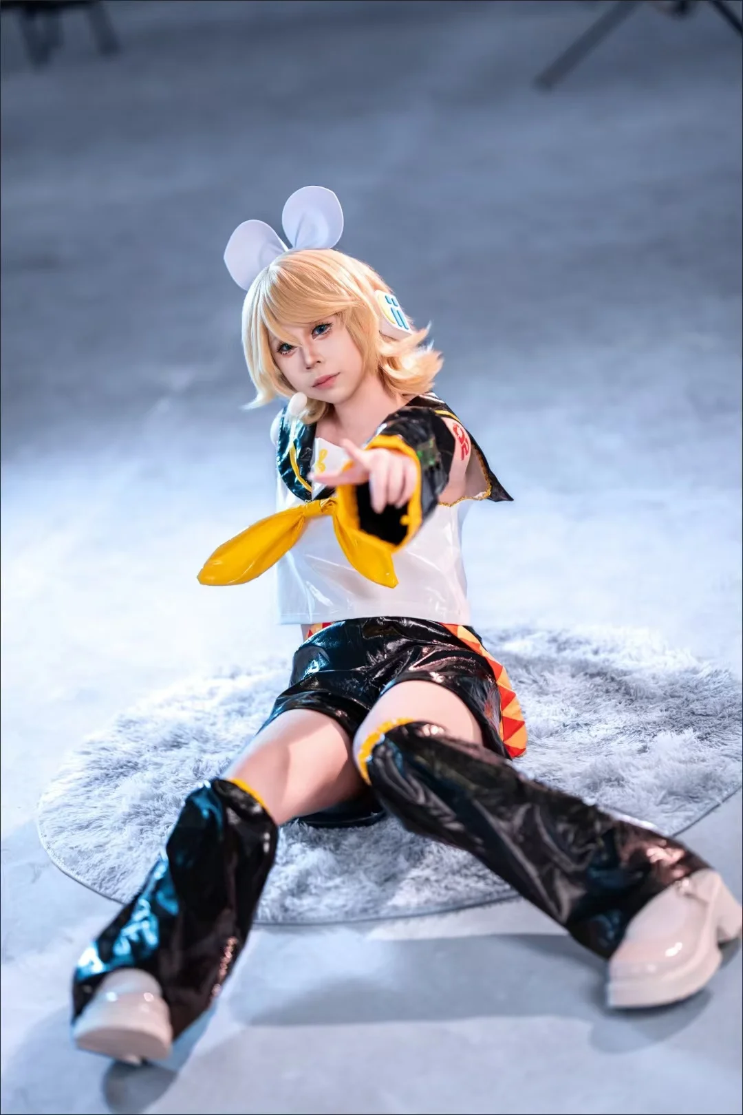 2026 new Kagamin Len/Rin Cosplay Costume Rin Kagamin Uniform Len Outfits Iinclude Sleeves Leggings Headwear for Comic Con