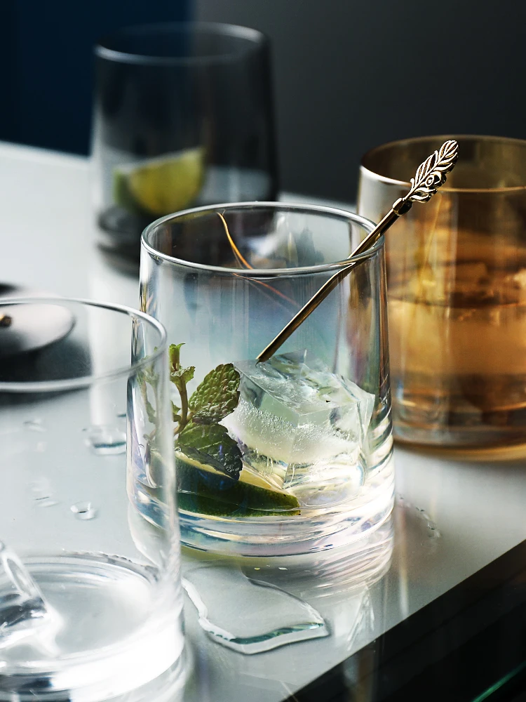 Proste przezroczyste szkło Nordic przenośny okrągły kieliszek do whisky piwo herbata koktajl kieliszek do szampana strona główna kuchnia naczynia do picia