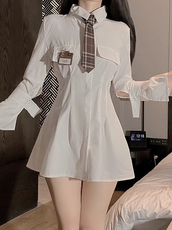 فستان قميص طويل مثير أبيض إغلاق الخصر لتخسيس الورك يغطي الطالبات منظور فضفاض فستان تلميذة الحرم الجامعي N3A