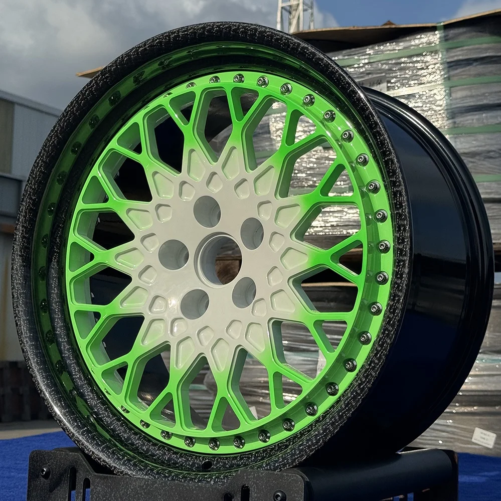 

Кованые двухсоставные гоночные диски 19, 20, 21, 22, 24 дюйма из сплава 6061-T6 и карбона для Ferrari, Lamborghini, McLaren