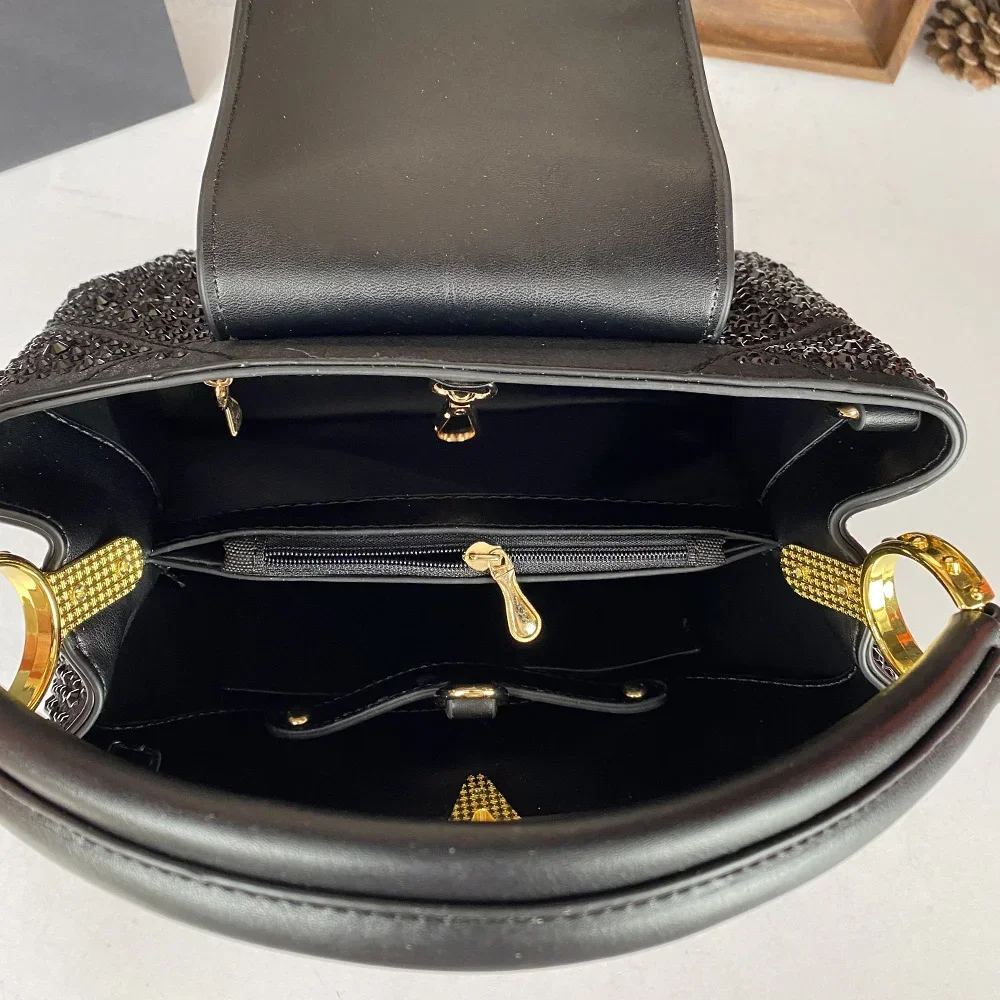 Shining Diamond Style Handbag 2025 New European and American Women's Bag Rivet Water Diamond Decoration Light Luxury Single