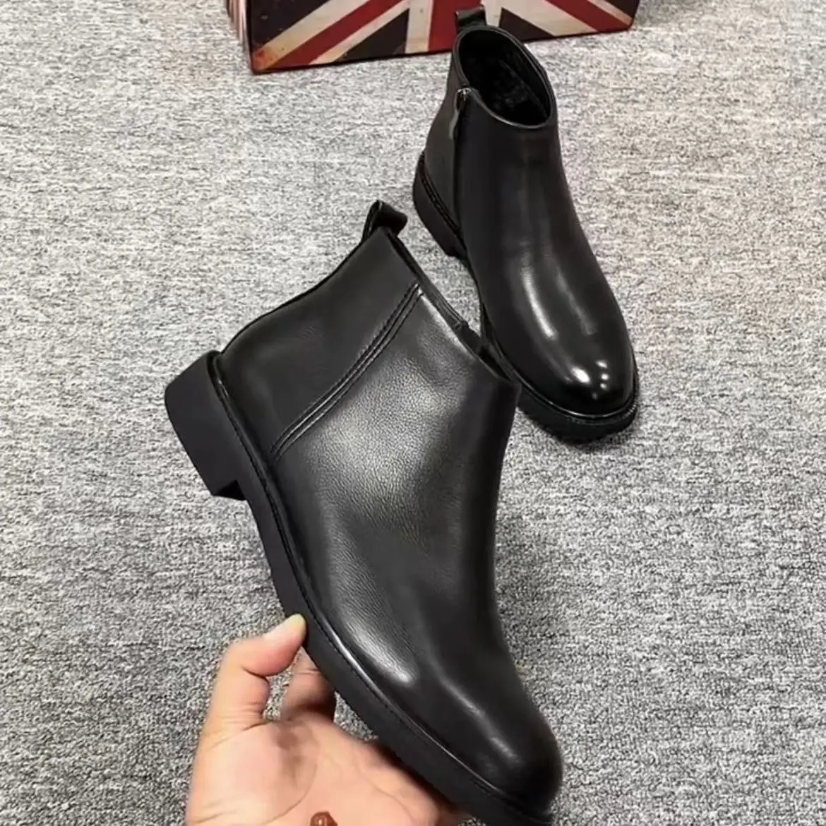 ​Men's Genuine Leather Black Chelsea Boots 2025 Autumn Winter New Style High Top Formal Fleece Lined Trendy Boots​