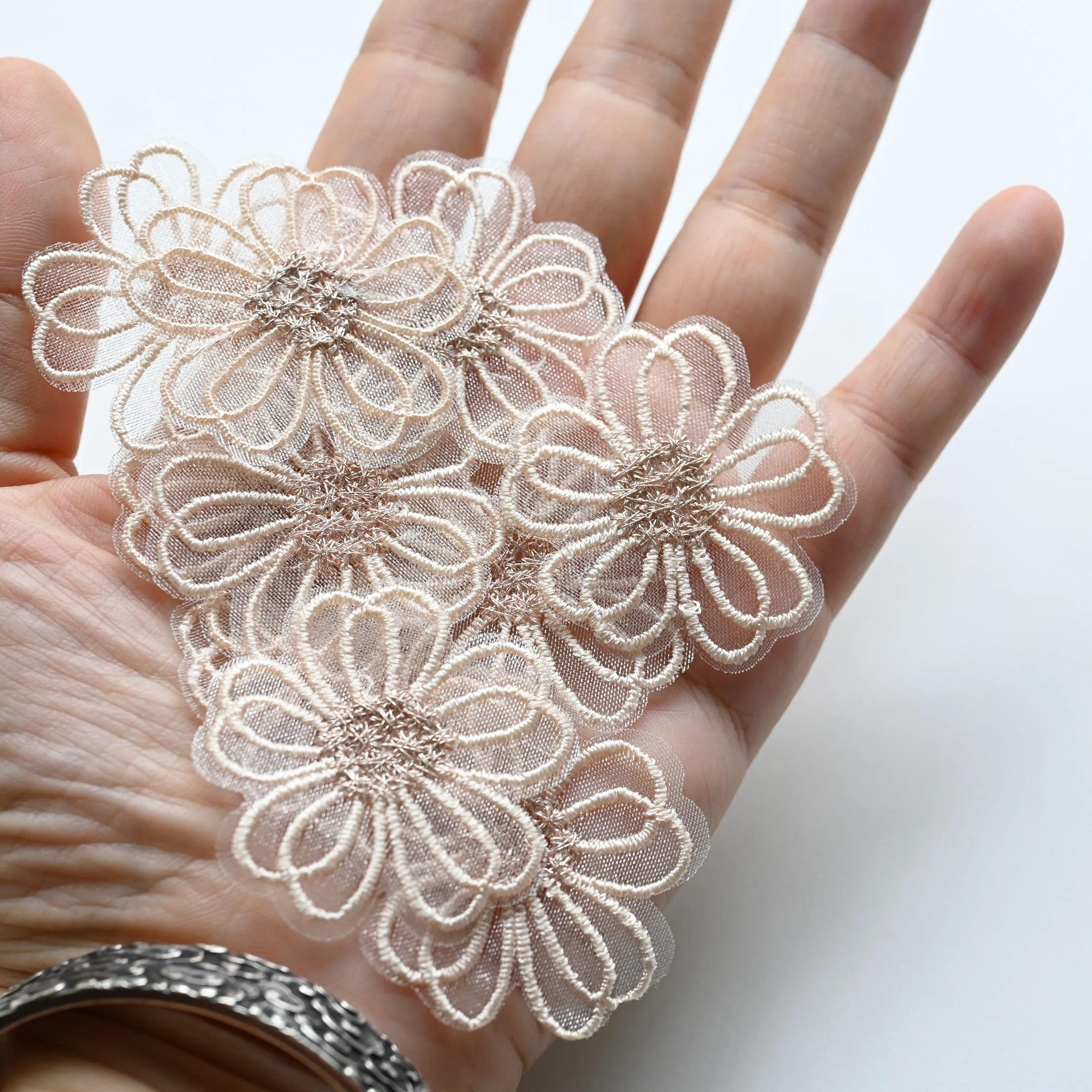 10 teil/los Fee organza blume Patches für Kleidung nähen auf parches Applique nähen auf parches Dekoration Abzeichen – Detail 14