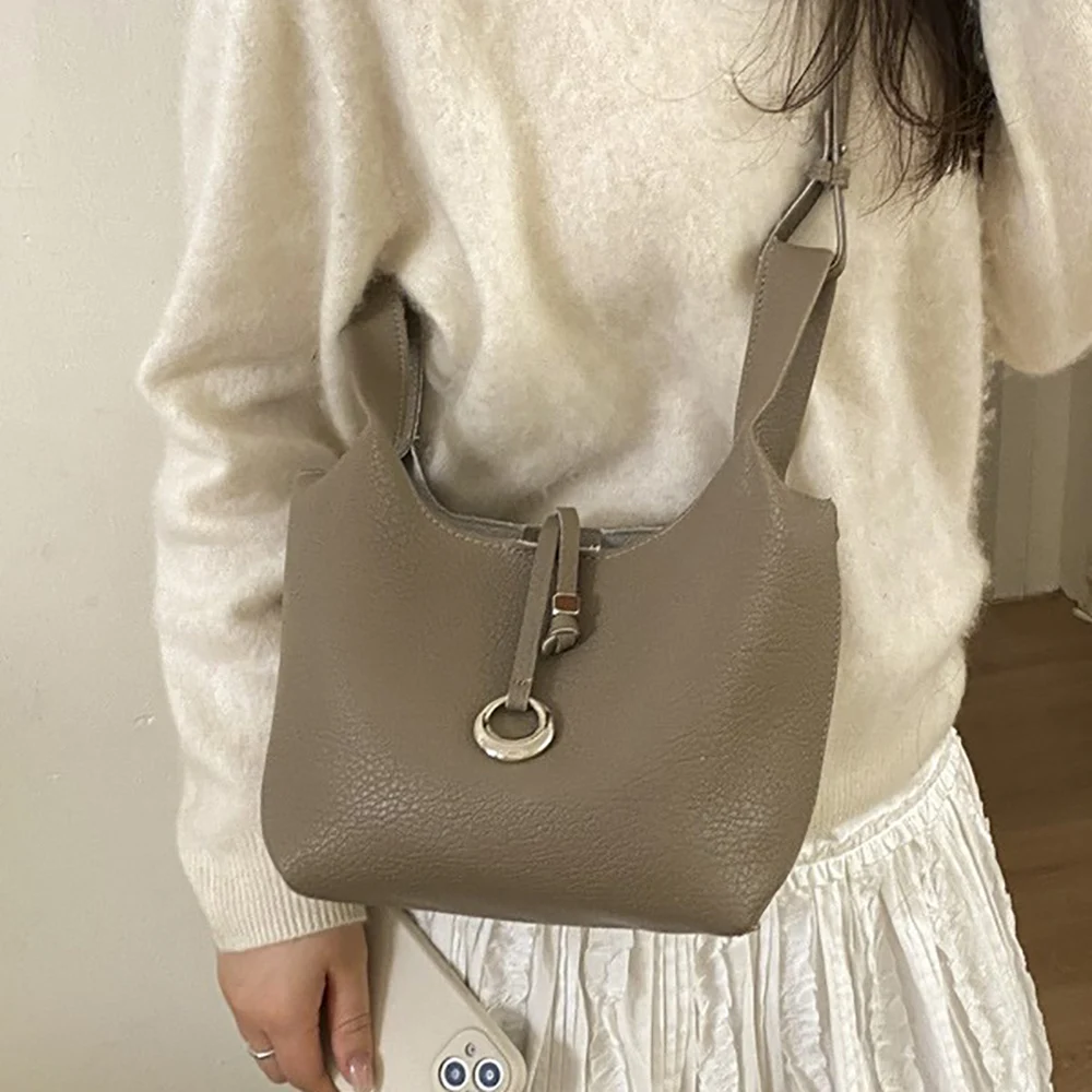 Korean Style Solid Color Bucket Handbags Women's Soft Buckle Versatile Composite Bag Casual All-Match One Shoulder Bags