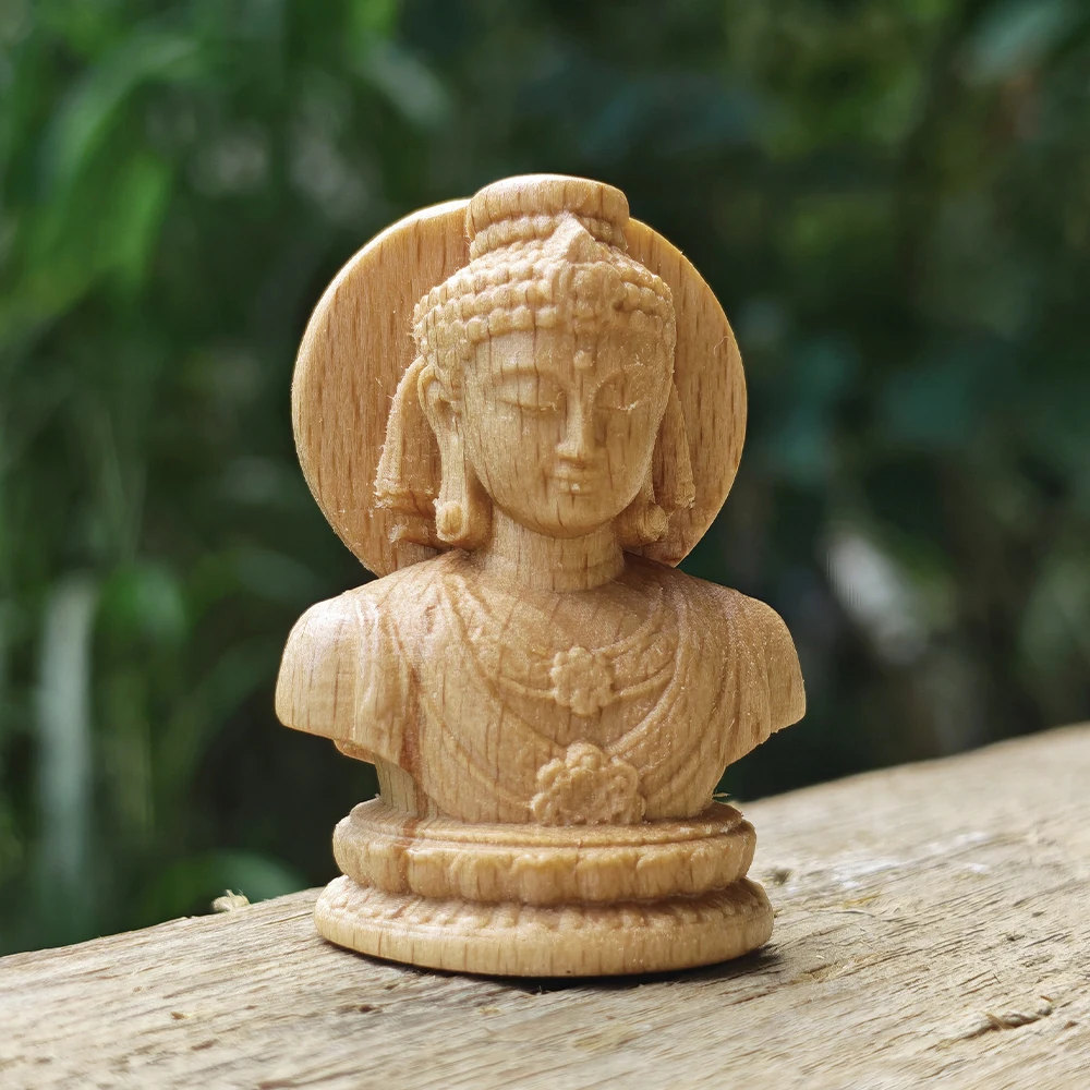 Wooden Buddha Statue Small Figurine Ornament, Hand-Carved, Classic Style, Oriental Aesthetics. Suitable for Men's Gifts, Housewarming Gifts, Interior Decorations, Home Decor, Living Room, Office, Back-To-School Season Gifts, New Year Gifts