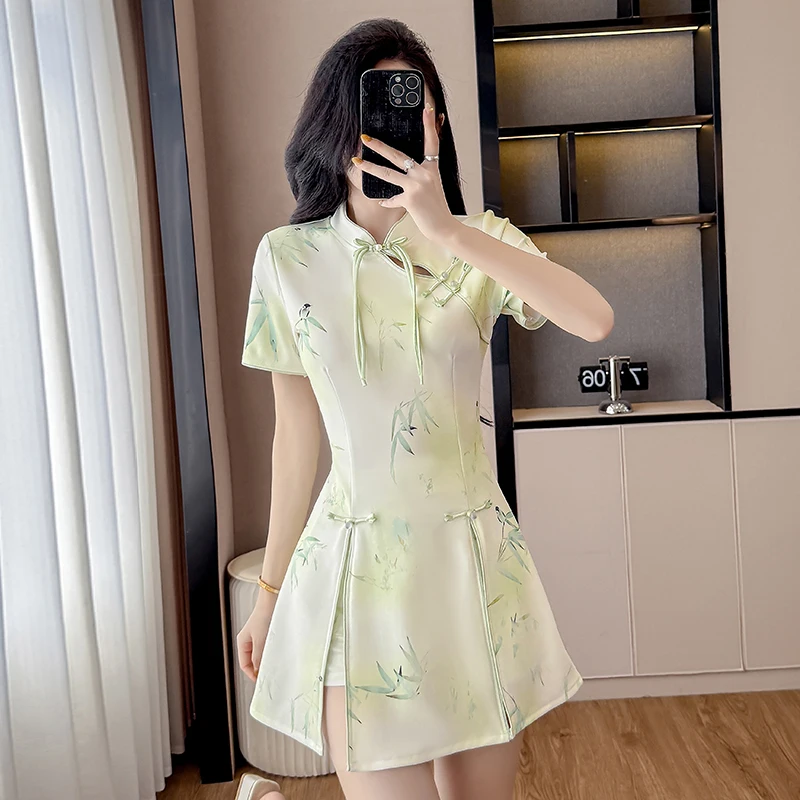 New Chinese Style Elegant Qipao Two-Piece Set with Shorts Bamboo Leaf Print Fresh Green Color Stand Collar - Chic Daily Outfits