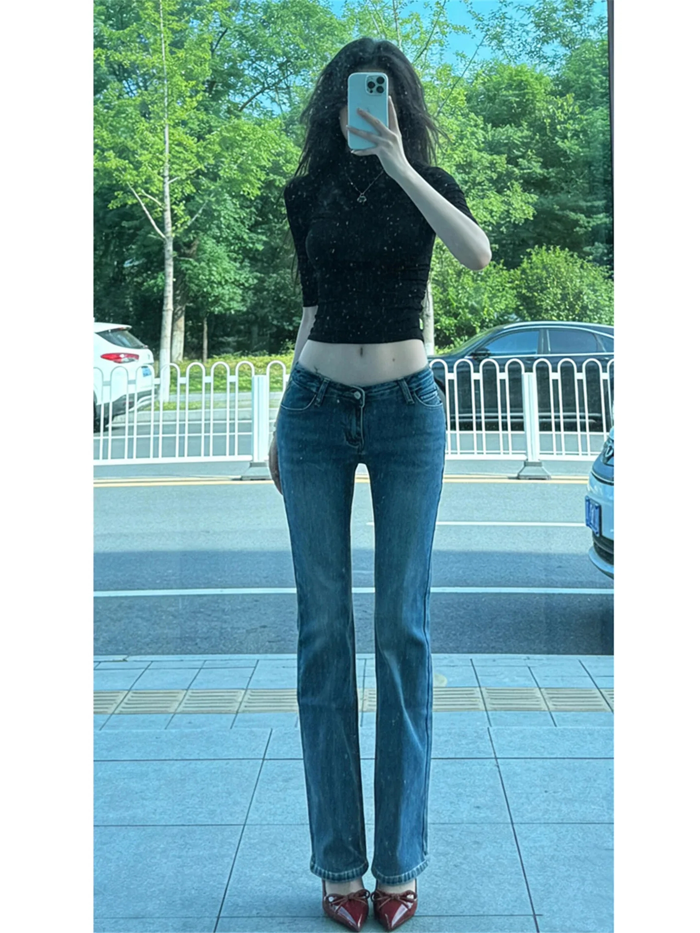 

Ретро-джинсы американского уличного стиля, синие, с низкой посадкой, расклешенные, женские, весна-лето, облегающие, длинные, из хлопкового денима, повседневные, модные