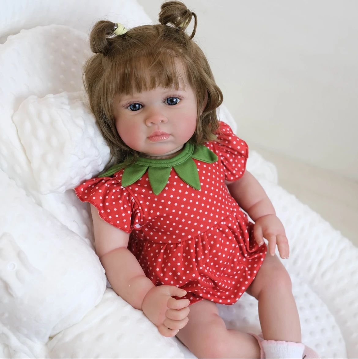 21" Realistic Reborn Baby Doll in Strawberry Dress - Lifelike Newborn with Soft Skin & Visible Veins for a Cuddly Companion