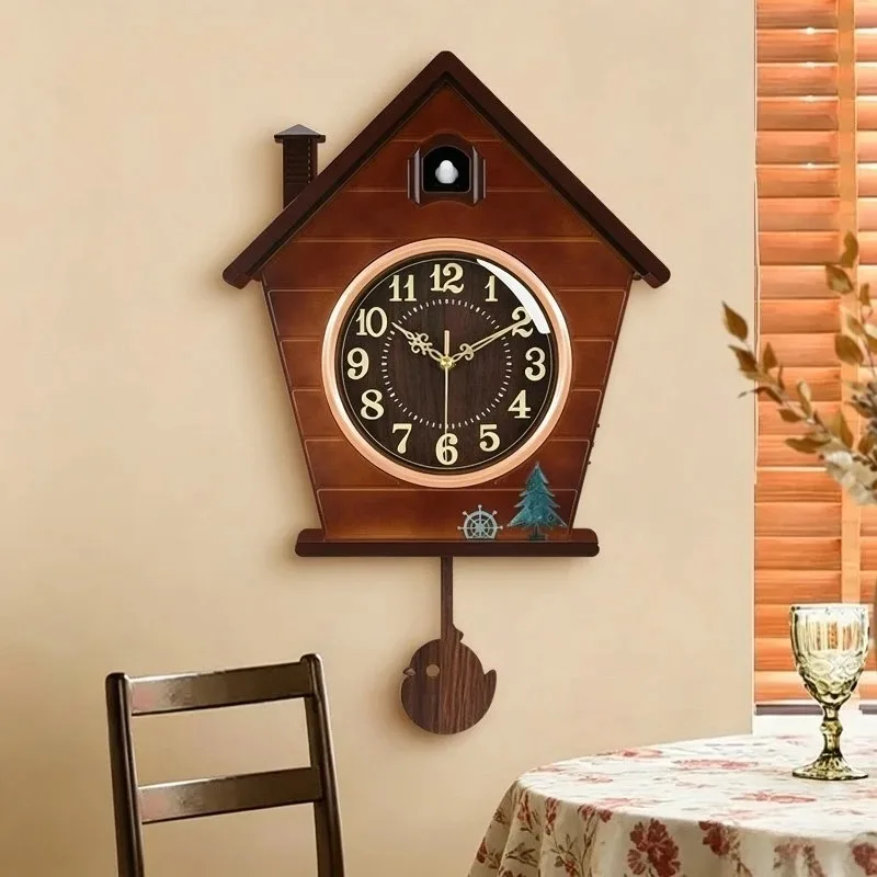 Vintage Cuckoo Clock Luxury Music Smart Living Room Wall Pendulum Clock Bird‑Sculpted Bedroom Accessories Dining Room Home Decor