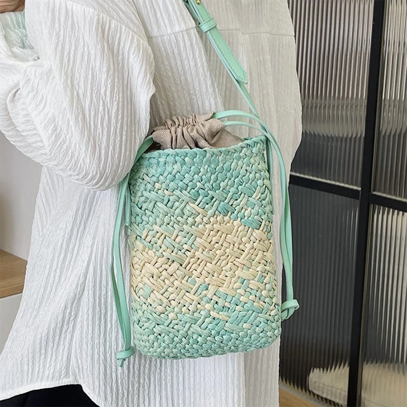 Straw Mobile Phone Bag for Women Luxury Designer Woven Shoulder Bag 2024 Fashion Trend Summer Beach Bag Travel Small Bag