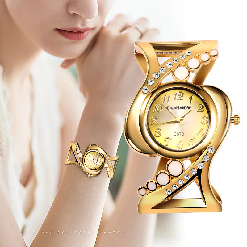 Orologi femminili di moda speciale Orologio da polso da donna Orologio da polso in cristallo di quarzo di lusso Reloj Strass Eleagnt Mujer Saati Feminino Relogio