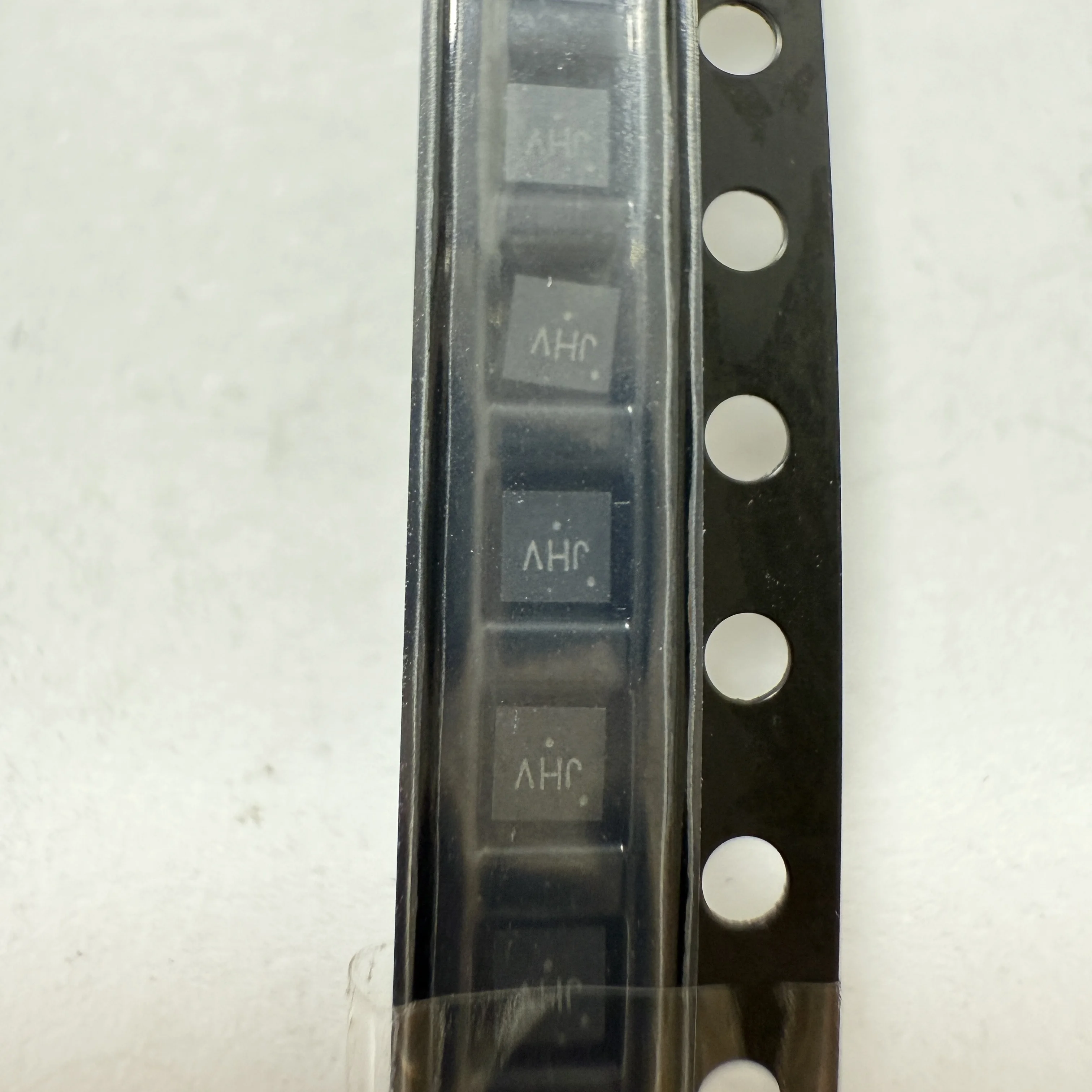 

50PCS/LOT NTLJF3117PT1G (MOSFET)