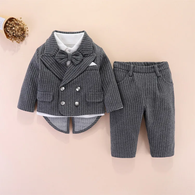 For winter Cotton knitted suit for baby boys handsome bow Baby one-year-old little dress set three-piece set 0-3 years old