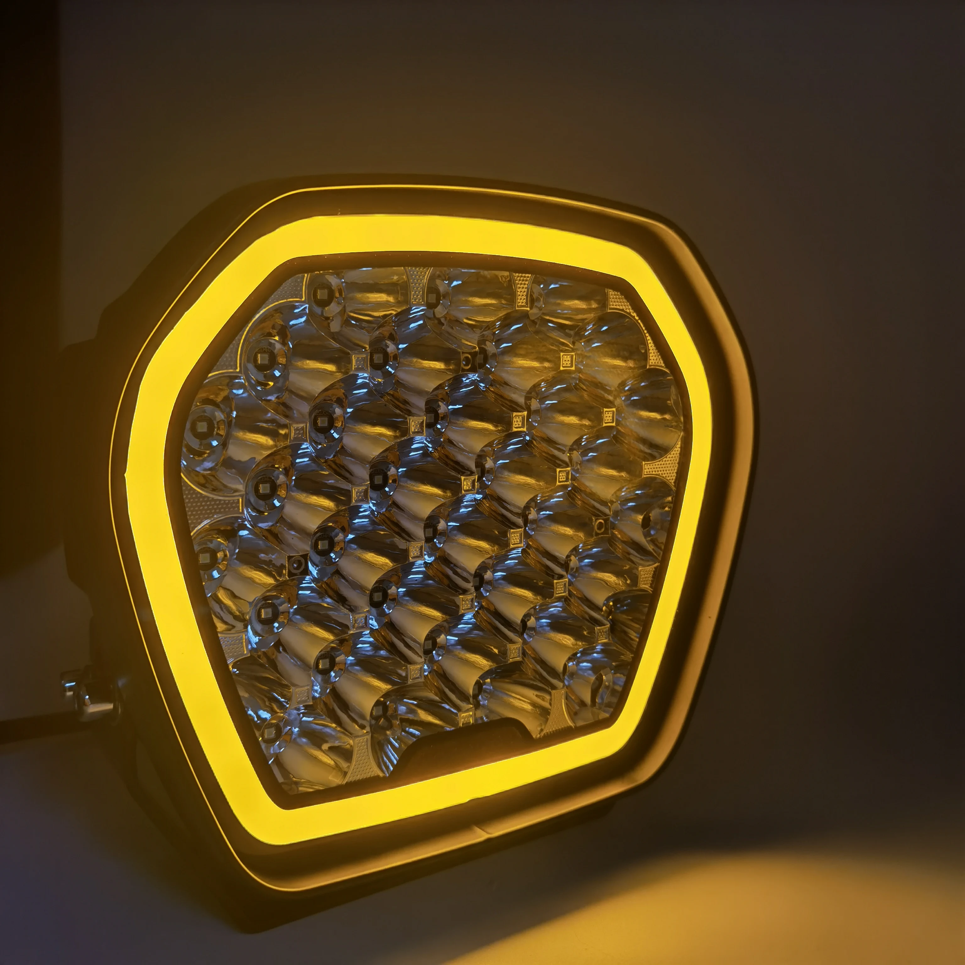 

New Superbright Offroad 4x4 9inch White Amber Dual Color Drl Led Driving Lights