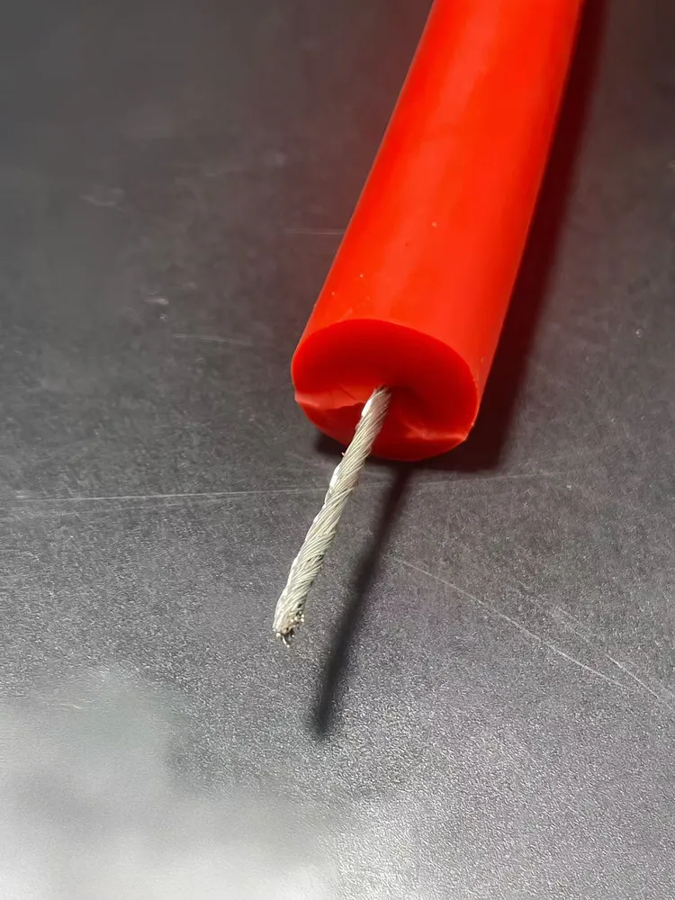Silicone high-voltage cable 200KV 13AWG/2.5mm ² temperature resistant -60 ℃ -+200 ℃ tinned copper core DC flexible cable
