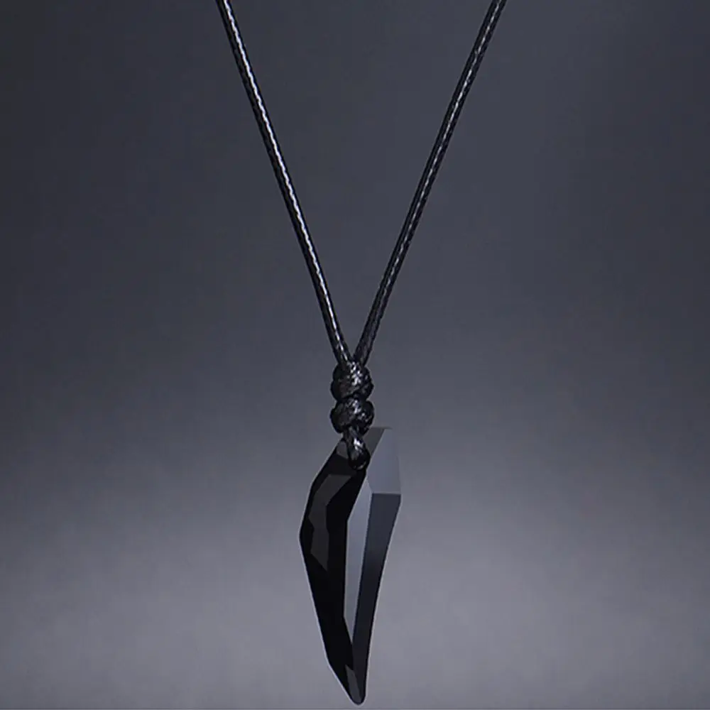 Adjustable Length Couple Accessories Black Sapphire Austrian Crystal 18K Plated Wolf Tooth Pendant Necklace Fine Polished