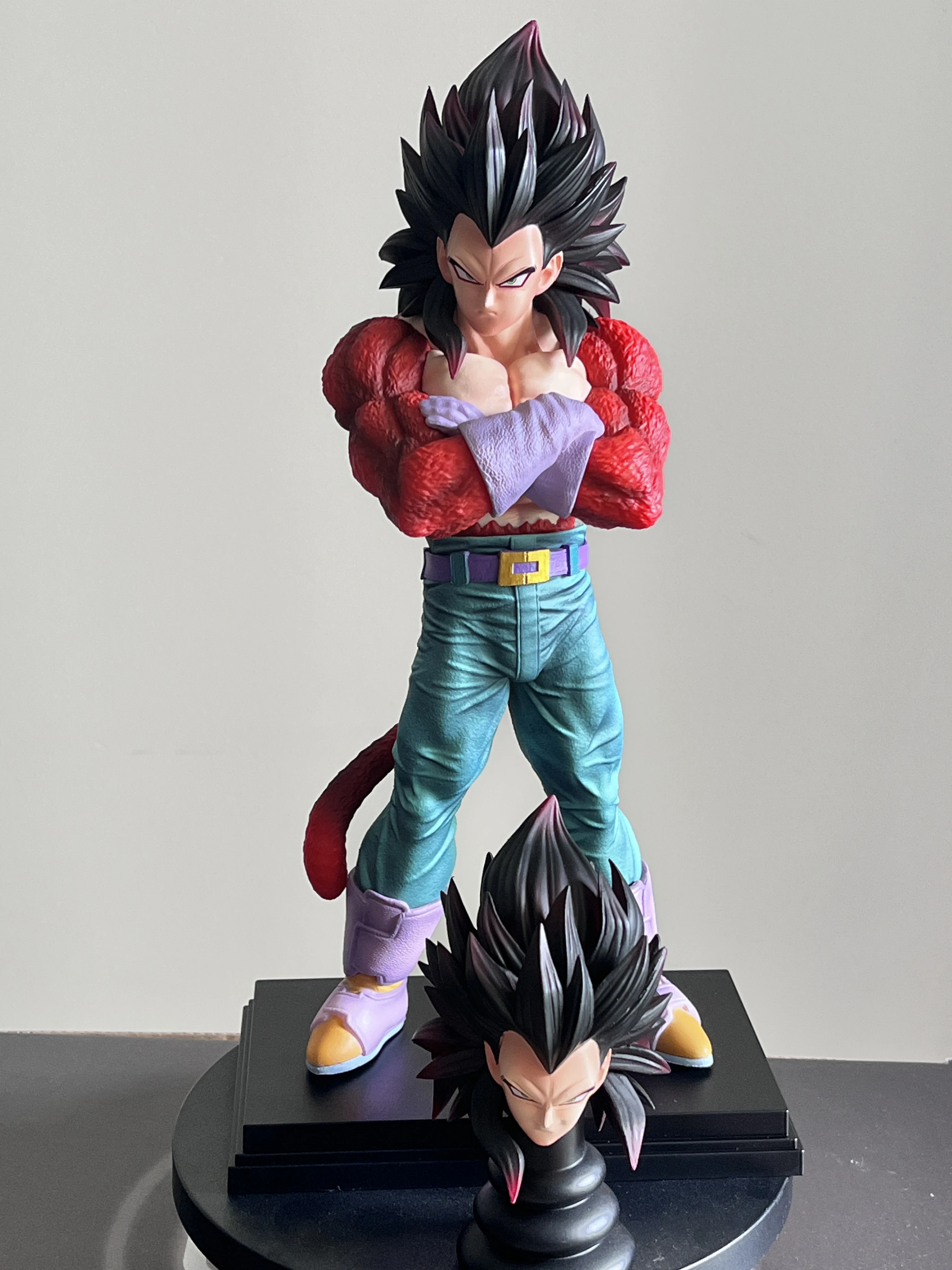 

Dragon Ball Figure Super Saiyan 4 Vegeta Figure Ssj4 Vegeta Action Figures Goku Pvc Statue Collection Model Toys Gifts