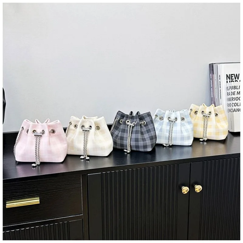 

Butter Soft Leather Handbag For Women Luxury Designer Vintage Crossbody Bag Large Capacity Minimalist Unique Plush Diaper Bag