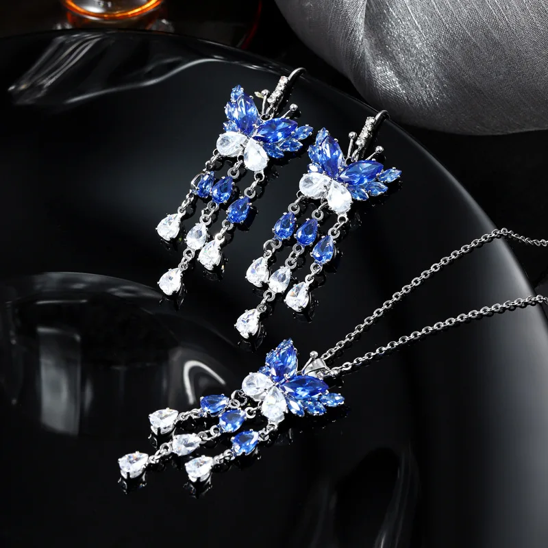 

Women's Light Luxury Tassel Jewelry Set, Blue Crystal Gema Necklace, Gradient Blue Diamond Earrings & Studs for Trendy Outfits