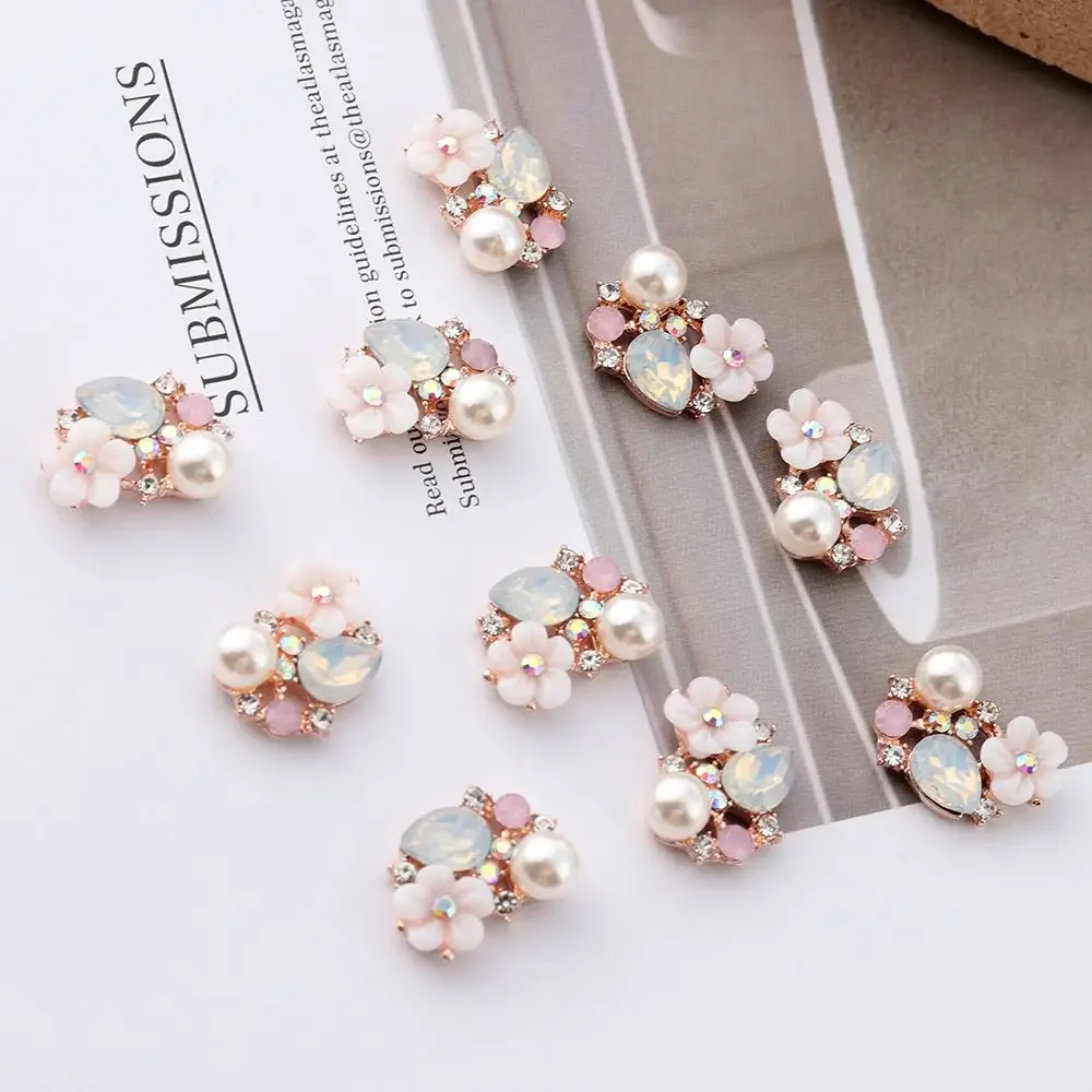 10PCS Rhinestone Button Craft Flatback Sewing Accessories Apparel Rhinestone Button Flower Buttons Garment Buckle Pearl Hairpin
