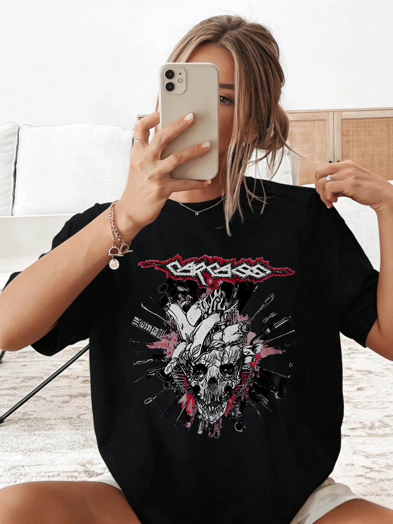 

Женская хлопковая футболка оверсайз с принтом «Череп» и механическим рисунком – повседневная летняя футболка с коротким рукавом для уличного стиля