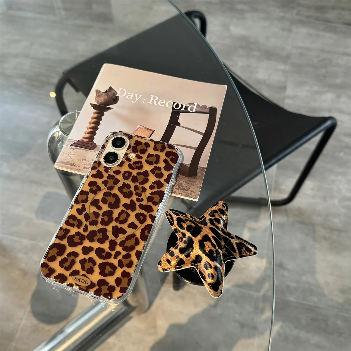 

New HelloKitty catAnti-fall Lovely Cover Funda Luxury Stylish INS Korean Cute Shockproof Phone Case For iPhone 16 15 14 13 Pro M