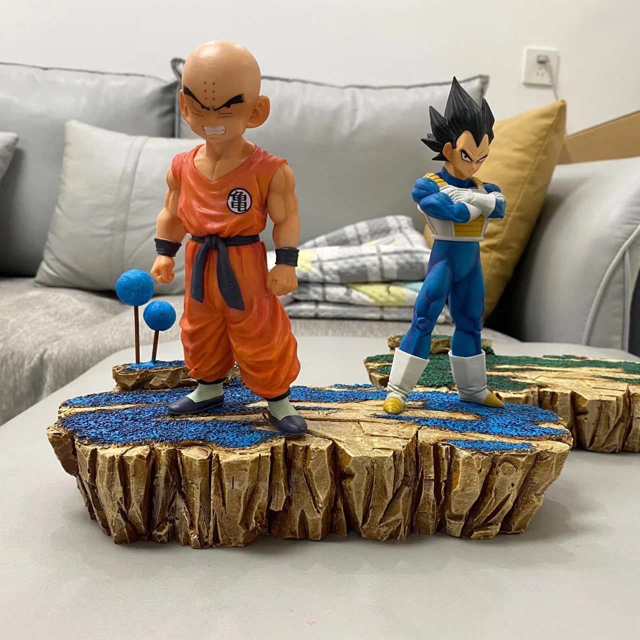 

Dark Horse Mold Play Scene Platform 010 Dragon Ball Earth Namek Base Resin Solid DIY Base