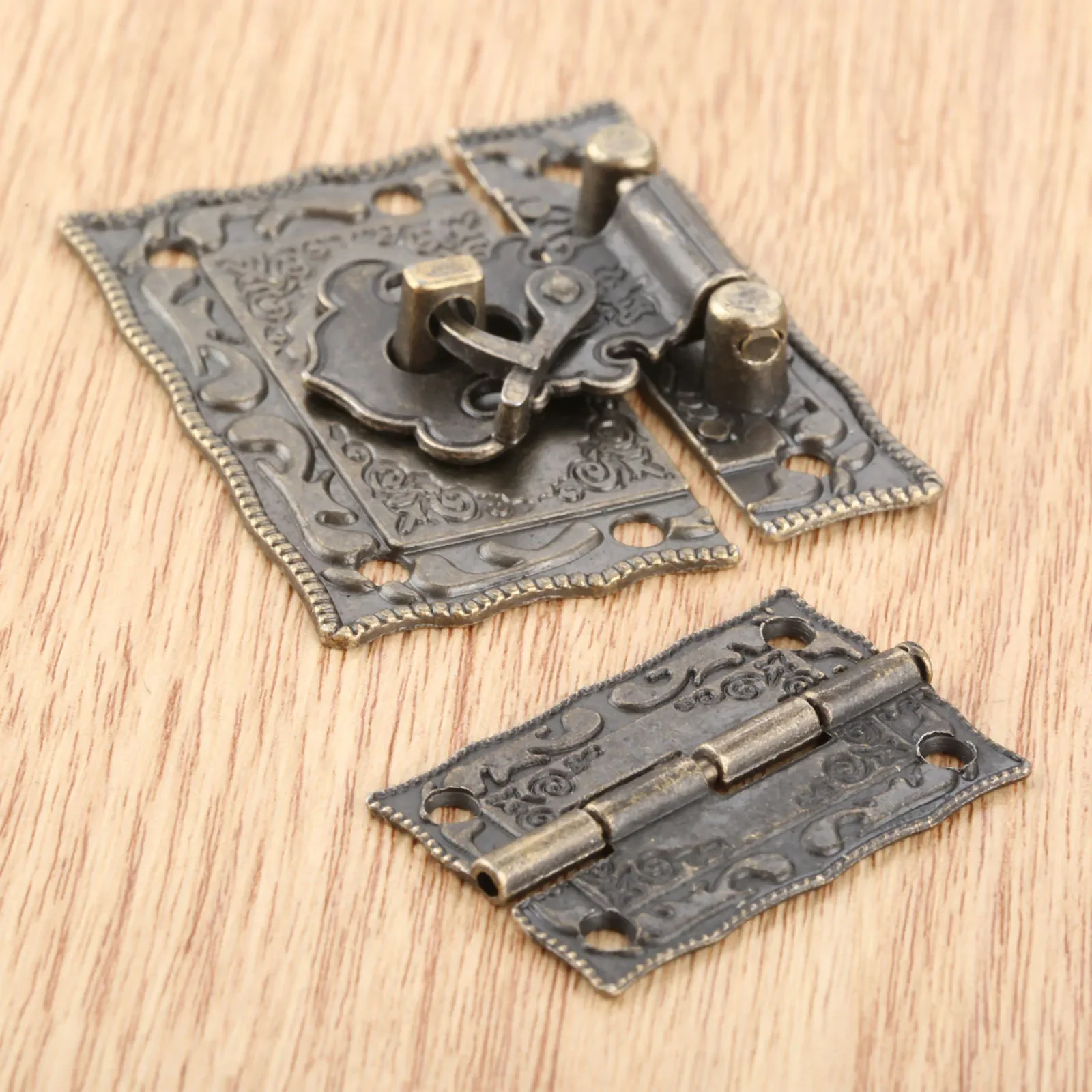 3pcs Box Latch Hasp Clasp + Hinges