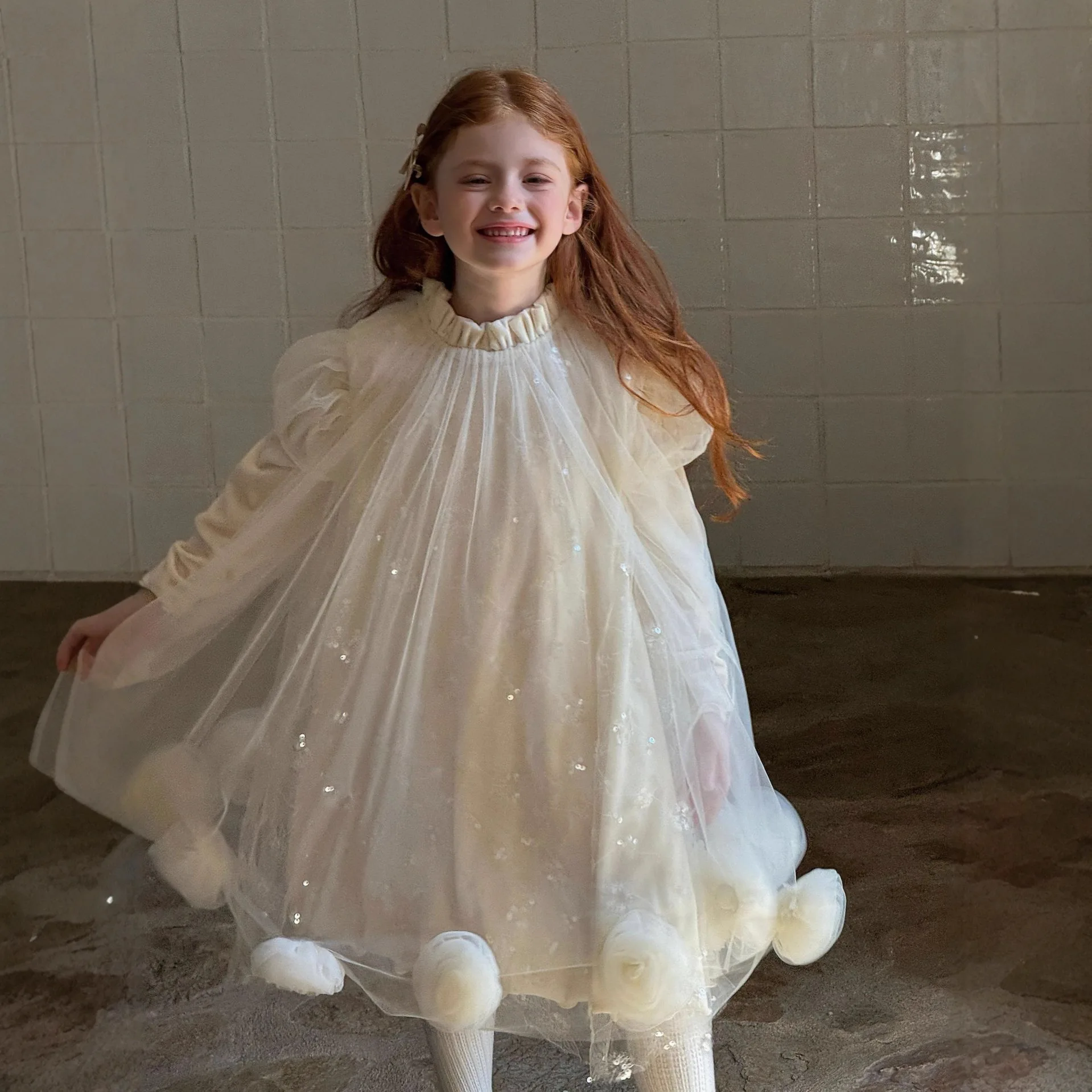 

2025 Winter New Children Clothing Girls Velvet Mesh Dress Children Heavy Industry Flower Diamond Birthday Dress