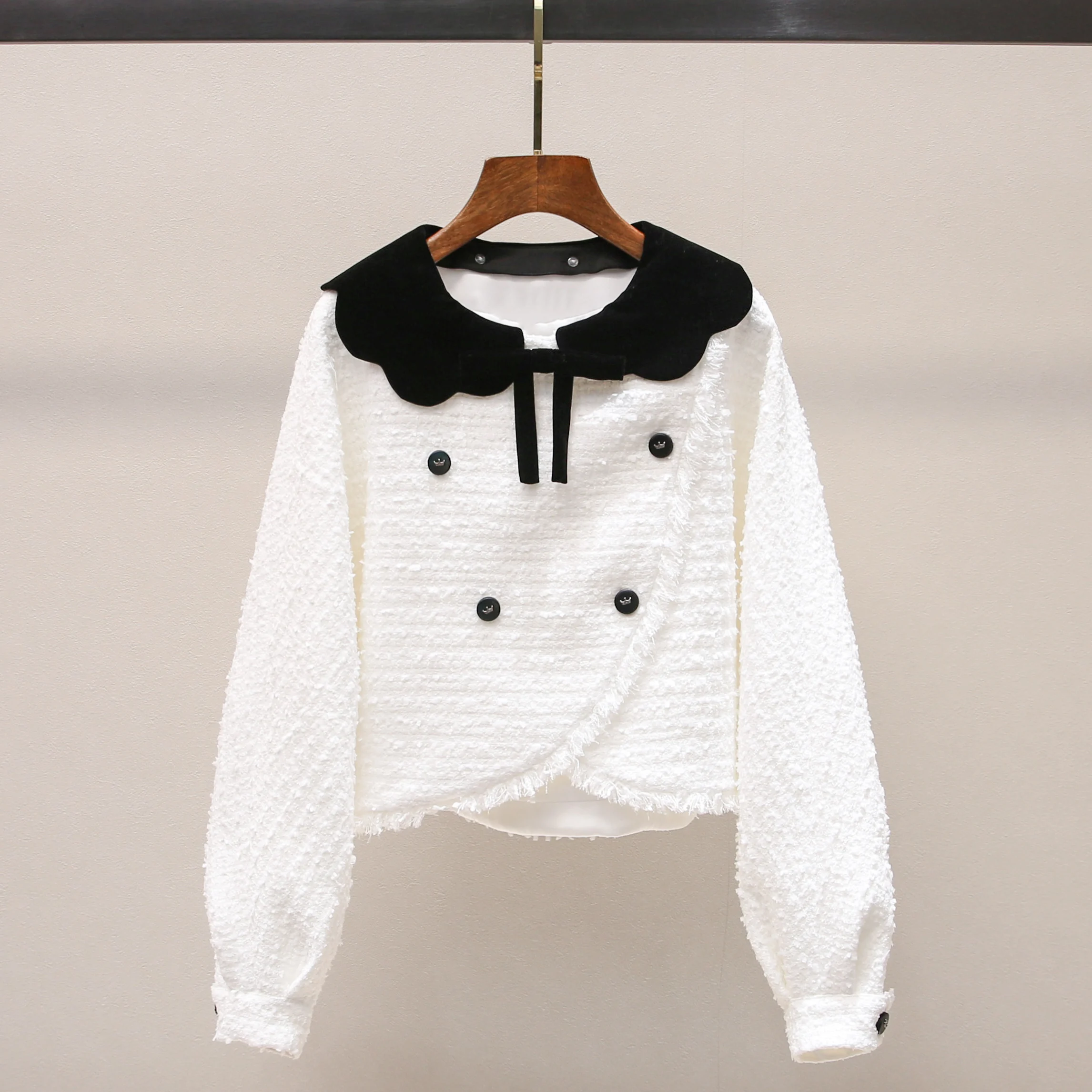 

Ретро-пальто женское зимнее из тафты с воротником-стойкой, двойными пуговицами и цветочным принтом, в стиле колор-блок