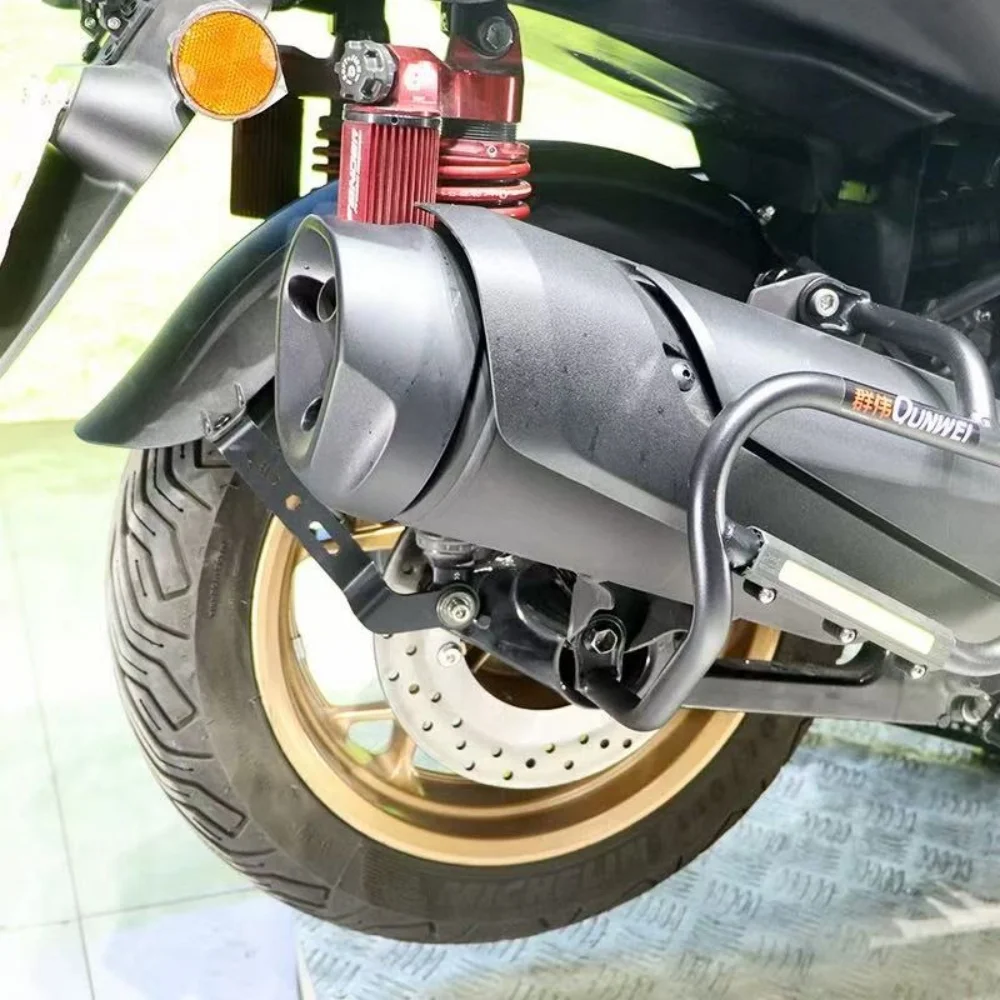 For Yamaha XMAX300, after 25 years of modification, equipped with accessory rear fender SH236, with extended inner fender plate.