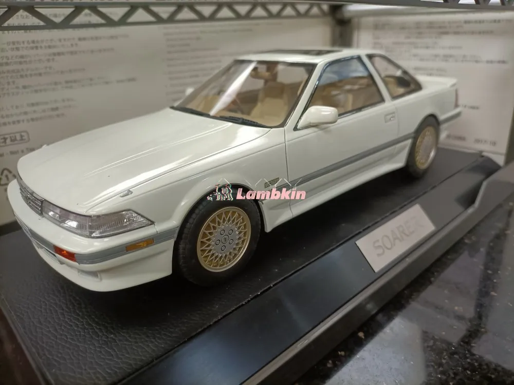 

Hobby Japan 1/18 For toyot Soarer 3.0GT MZ20 1988 White Coupe Model Gift Miniature Collectible