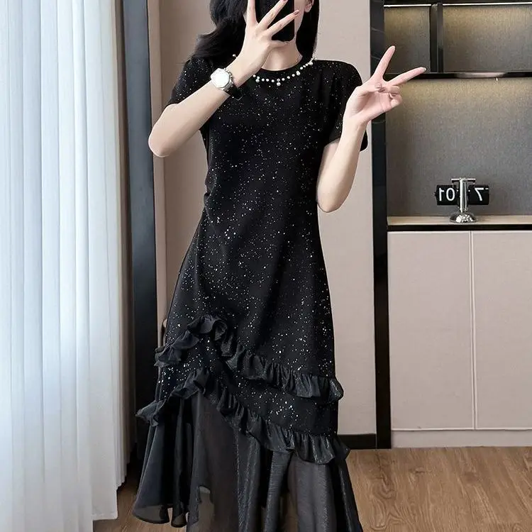 

Fashion 2025 Summer New Round Neck Splicing to Make You Look Slim and Stylish Nailed Fishtail Dress