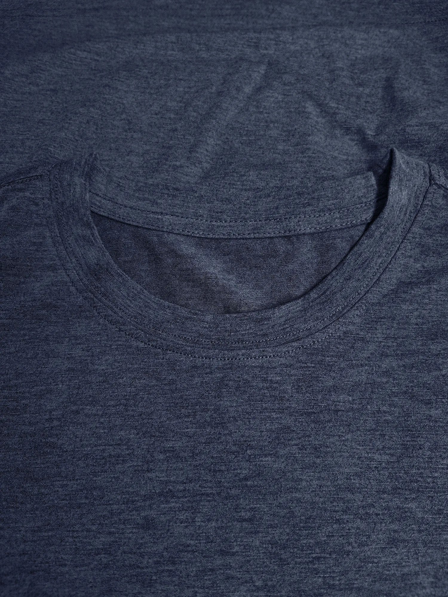 レディース リラックスフィット ラウンドネック長袖Tシャツ、 - Outdoor Adventure Vacations のレビューと価格