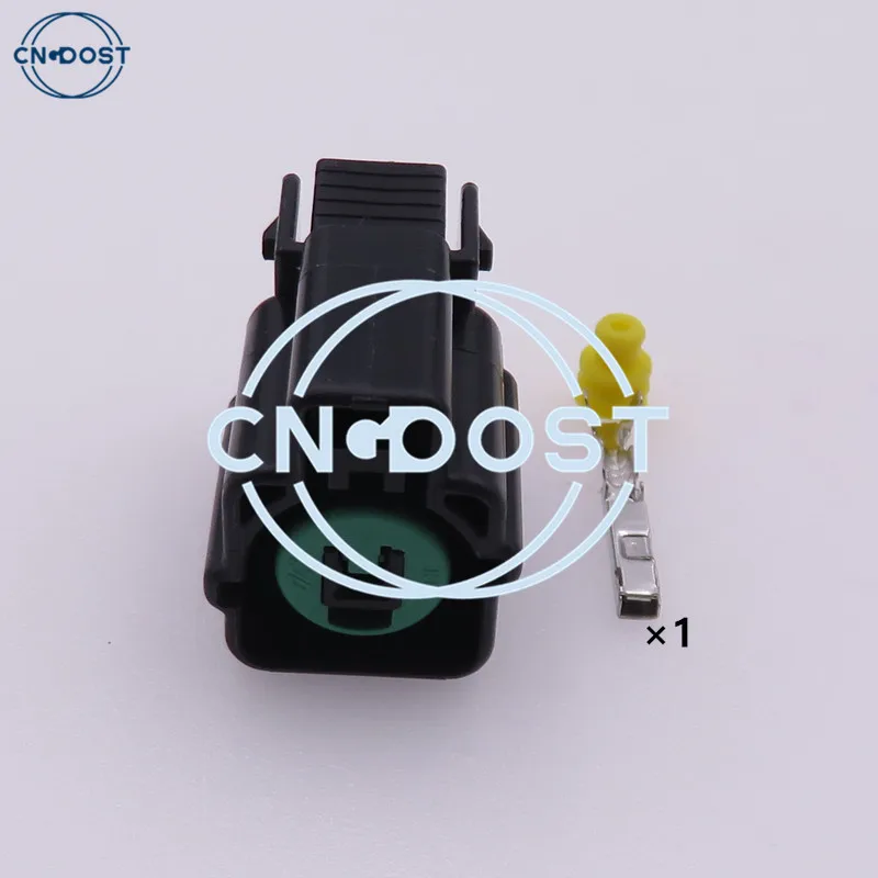 1 Pin HN126-01027 HN122-01020 PB875-01880 Waterproof Air Condition Pump Compressor Socket AC Assembly For KIA Hyundai