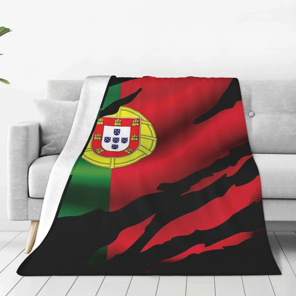 Flag Of Portugal Blankets Fleece Warm Sofa Throw Blankets For Home Bedroom Outdoor Throws Bedspread Quilt