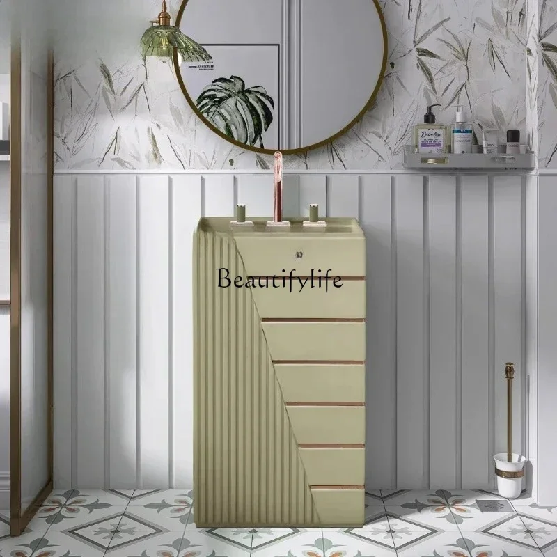 

French retro green wash basin floor-to-ceiling washbasin bathroom art basin integrated column basin small apartment