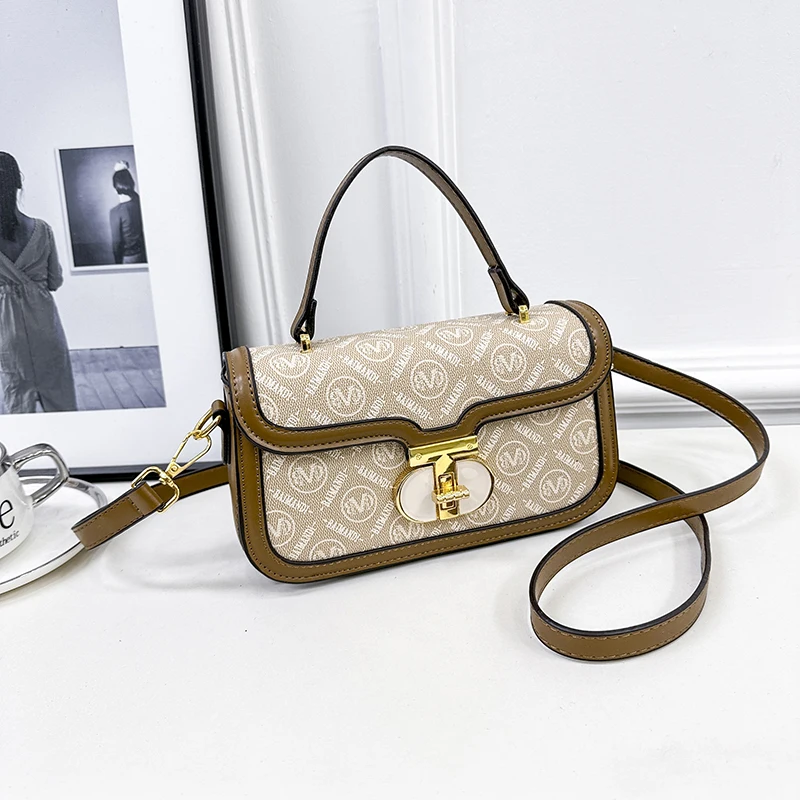 

Стильная женская сумка-кроссбоди и сумка через плечо (комбо) – модная кожаная сумка-мессенджер от известного дизайнера (в стиле сумок для подгузников)