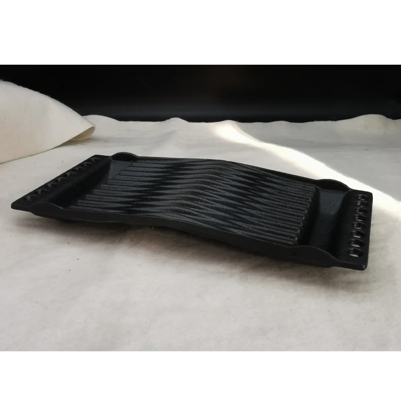 Picture 6: Cast Iron Griddle Roasting Frying Pan, 36.5*17.5cm