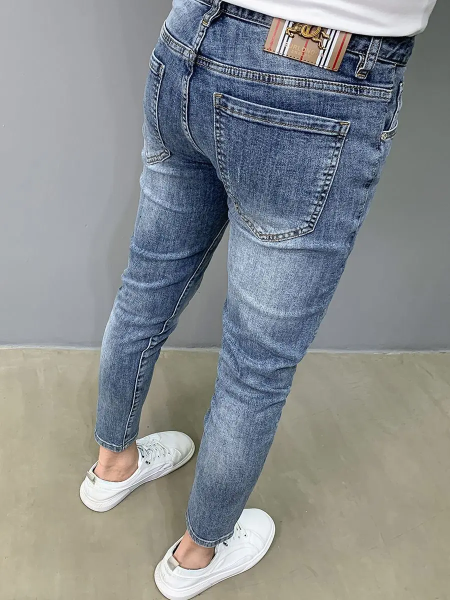 Luksusowa marka męska Slim Denim Jeans Casual Pencil Pants z haftem 2024 Nowa koreańska moda Jesień Lato Niebieskie długie spodnie