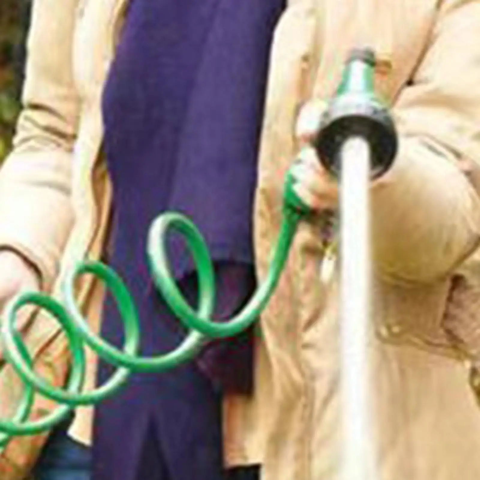 

Garden Irrigation Water Gun Coil Garden Hose Spring Recoil Garden Water Hose Coiling with Connectors for Pet Bathing